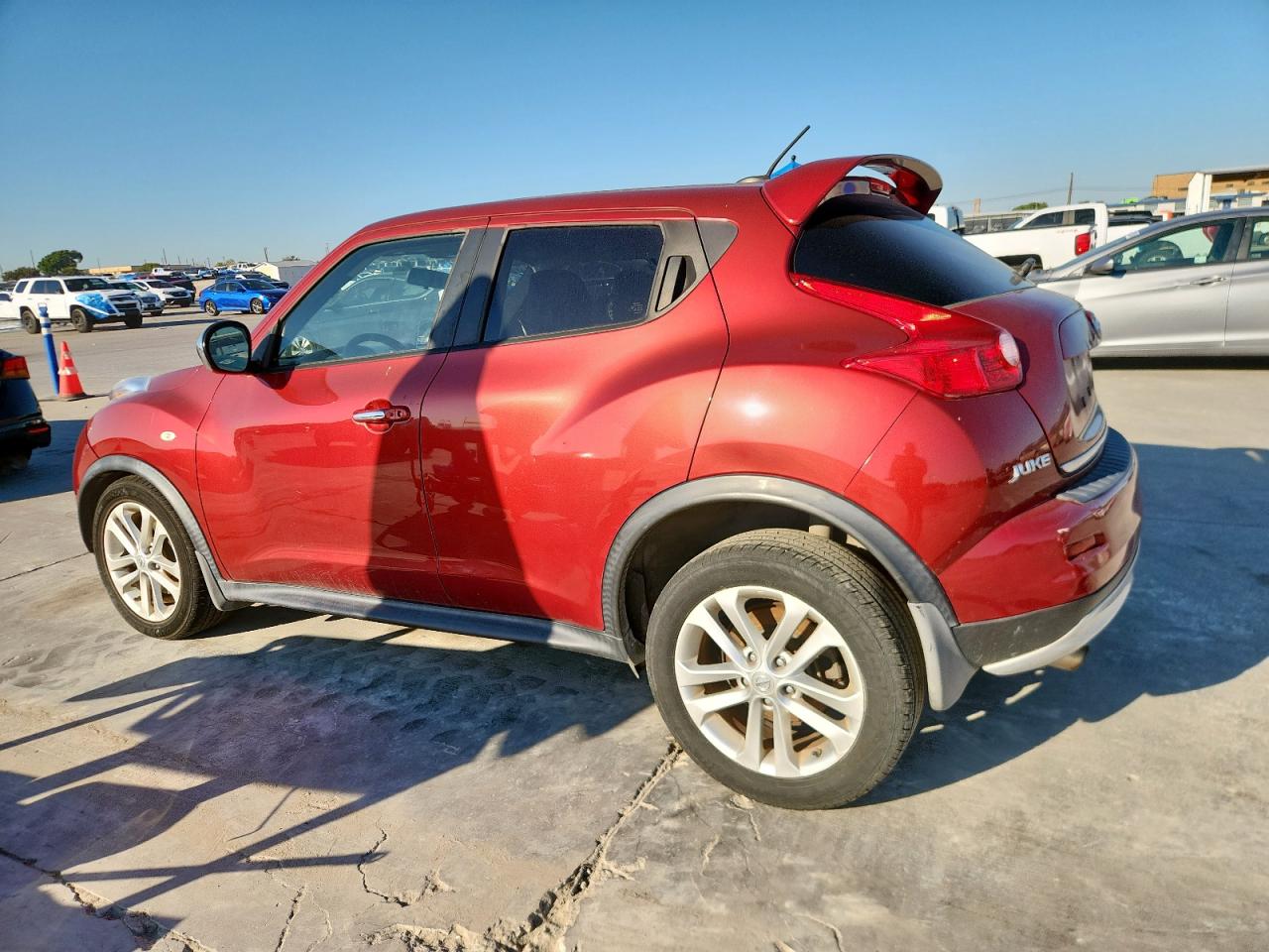 NISSAN JUKE S