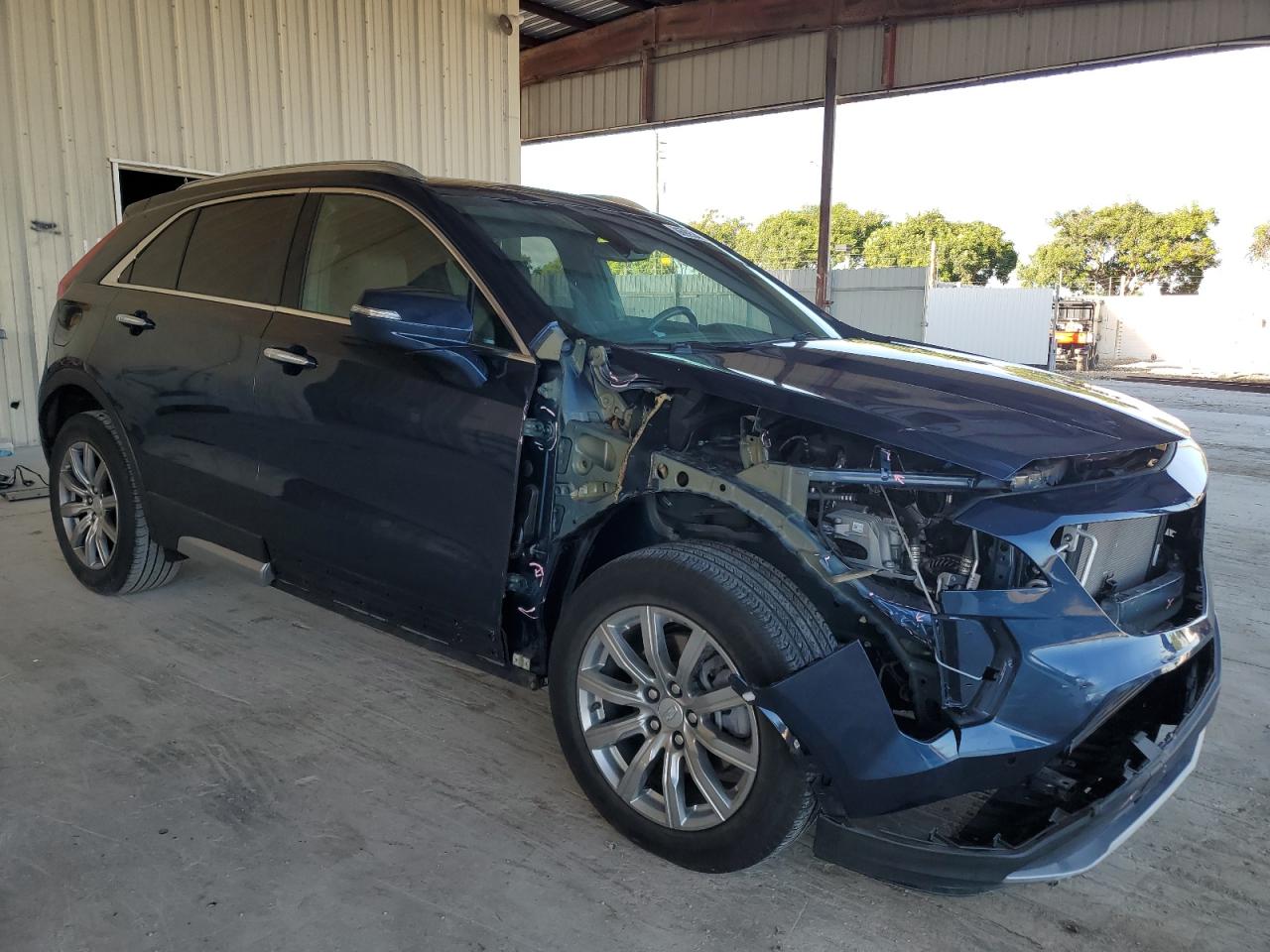 CADILLAC XT4 PREMIUM LUXURY