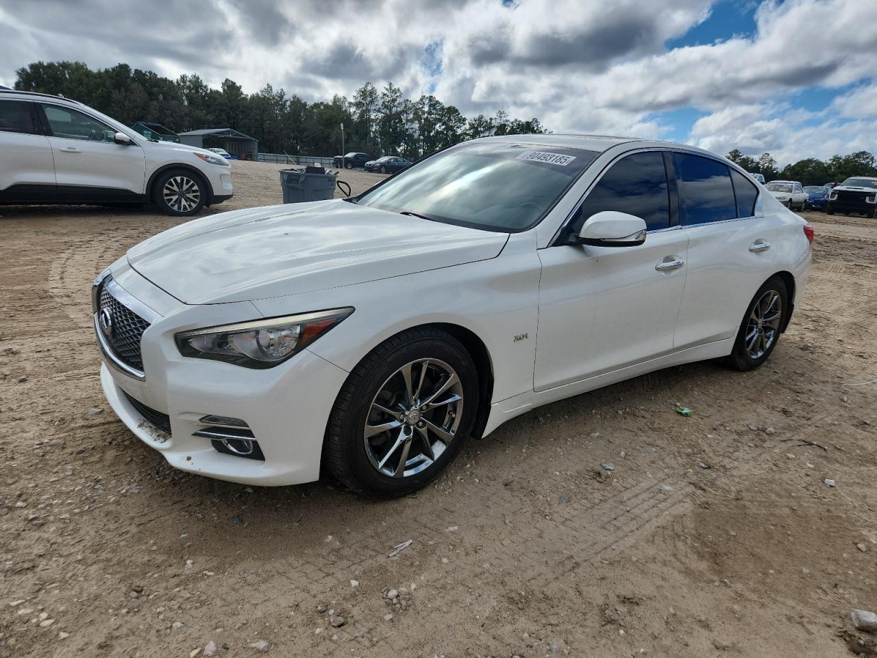 INFINITI Q50 PREMIUM