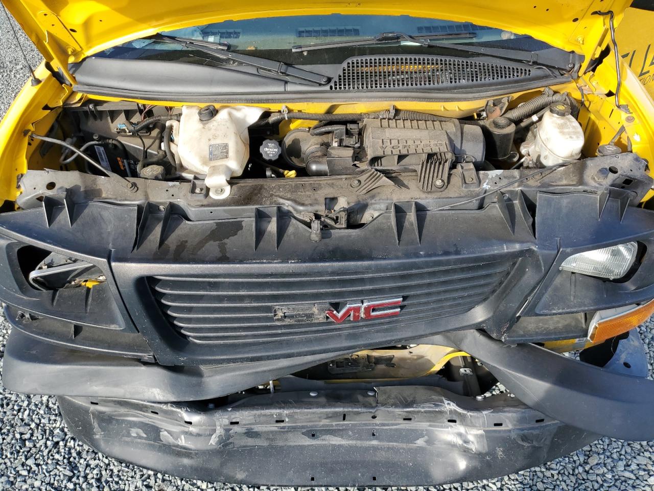 GMC SAVANA CUTAWAY G3500