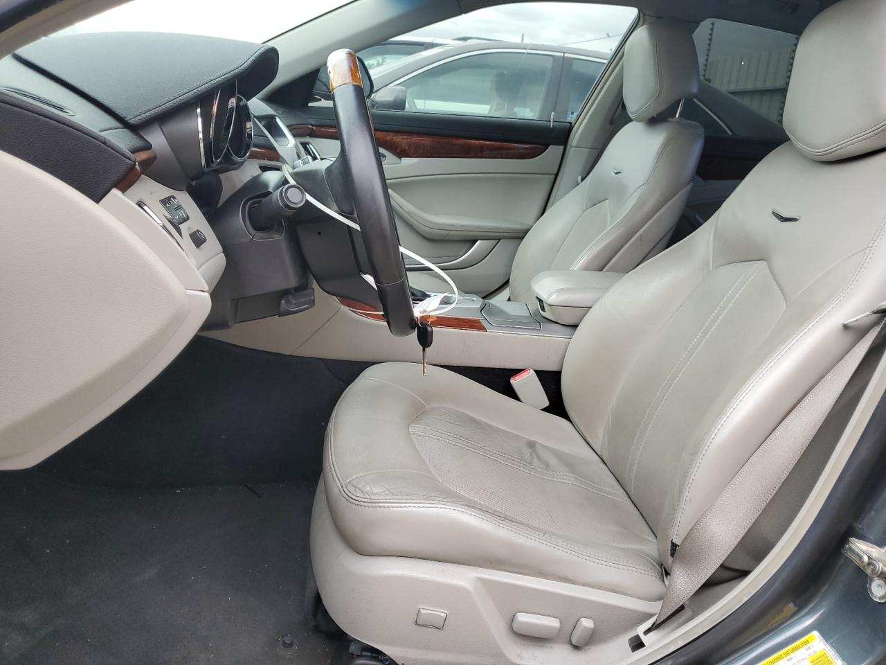 CADILLAC CTS LUXURY COLLECTION