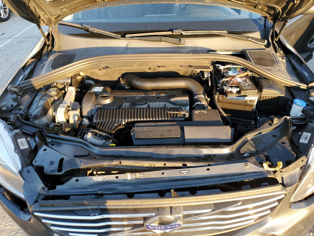 VOLVO XC60 T5 PREMIER