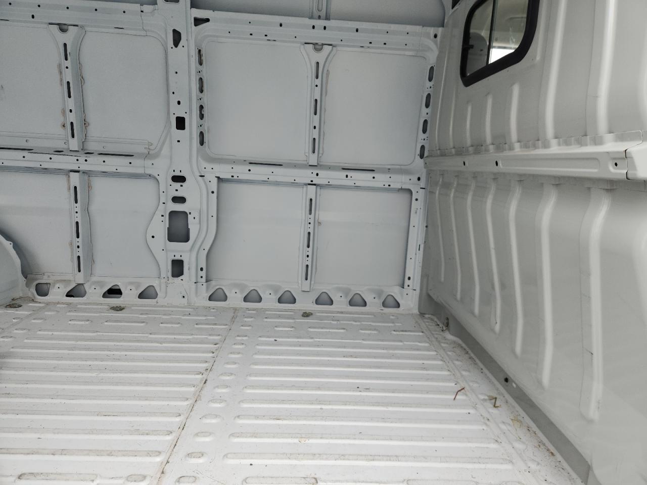 RAM PROMASTER 2500 HIGH