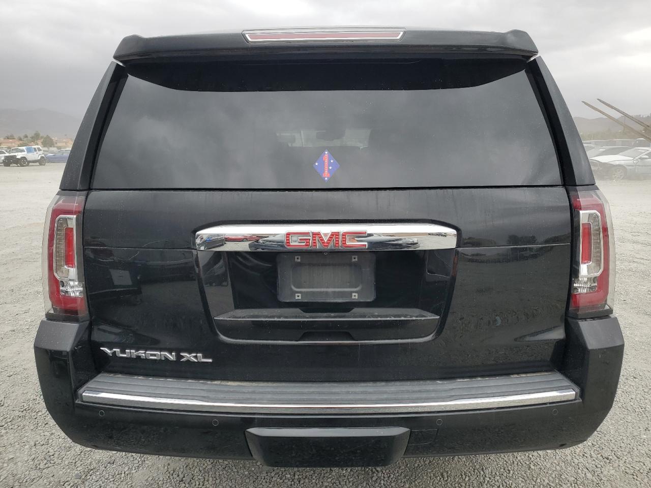 GMC YUKON DENALI