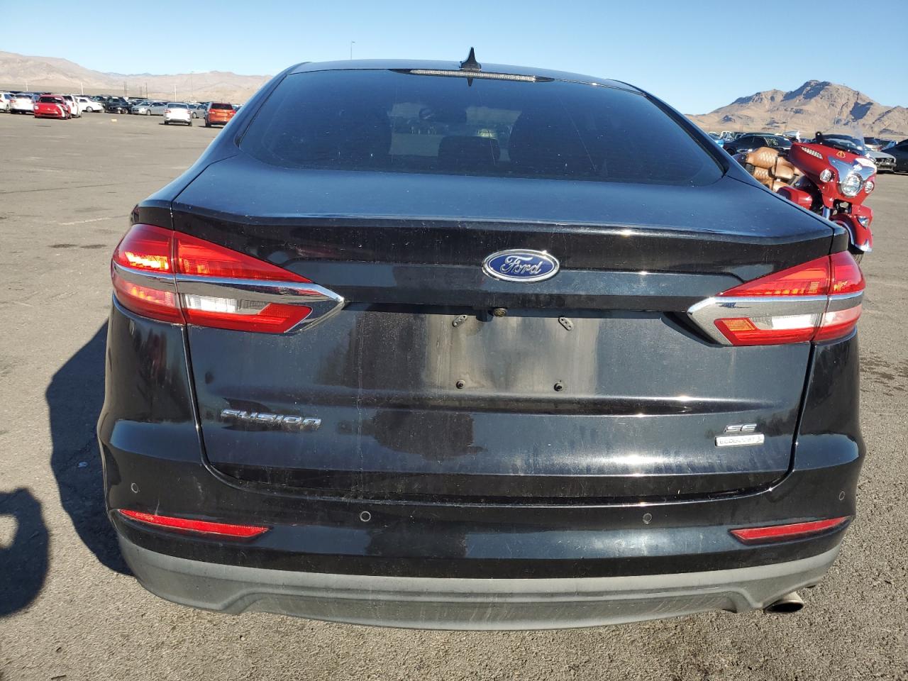 FORD FUSION SE