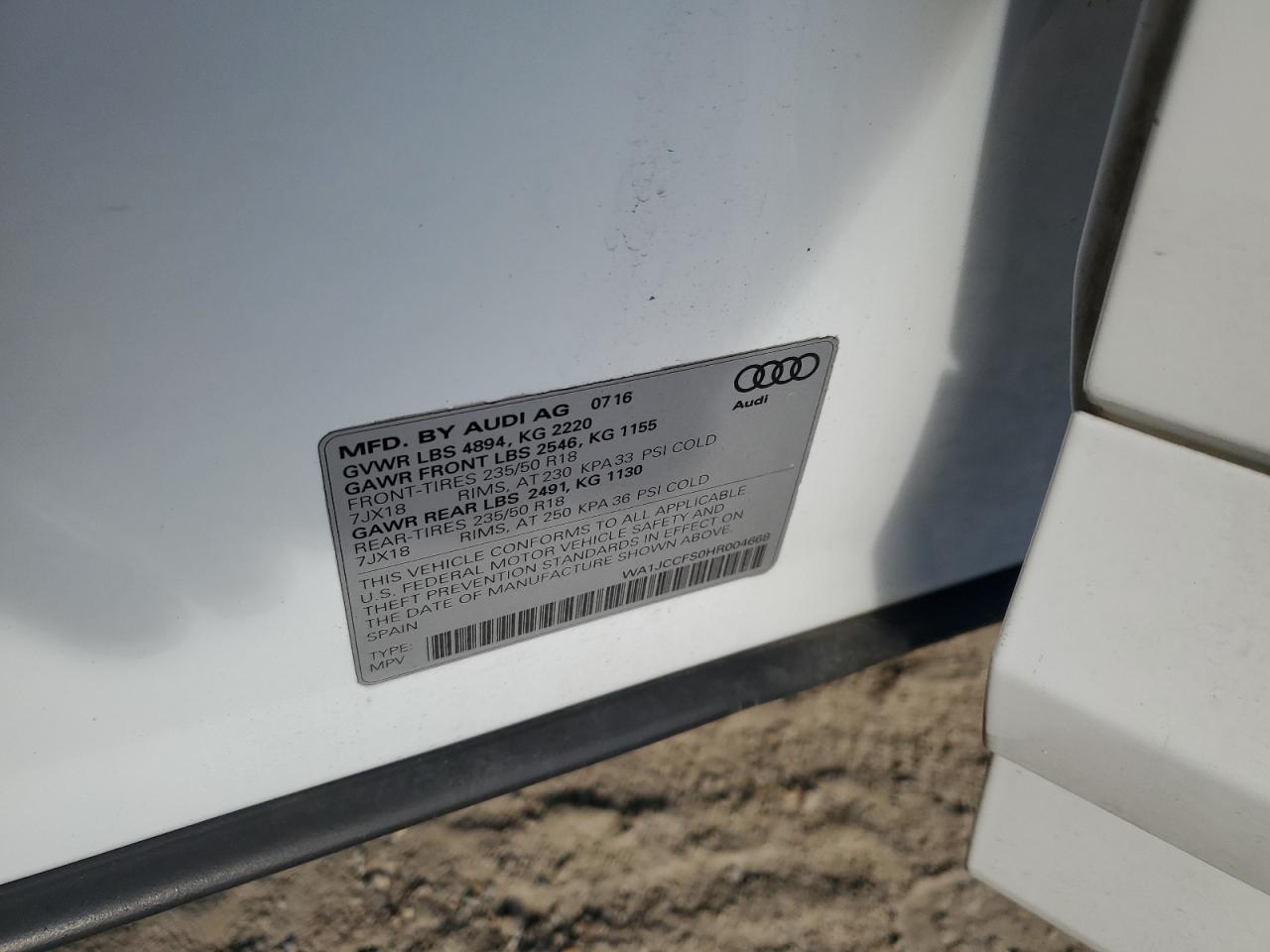 AUDI Q3 PREMIUM PLUS