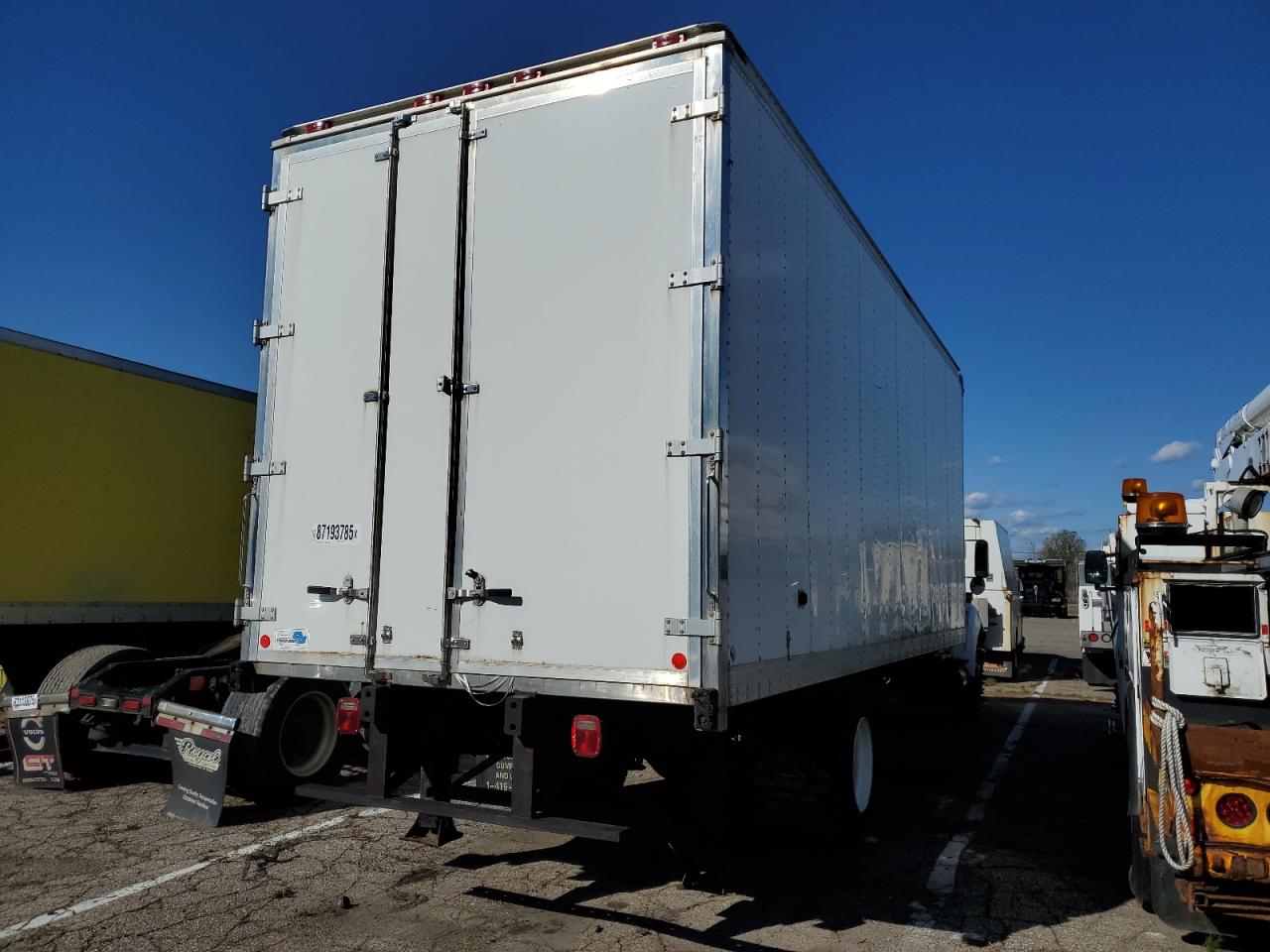 Lot #3282368290 2004 FORD F650 SUPER