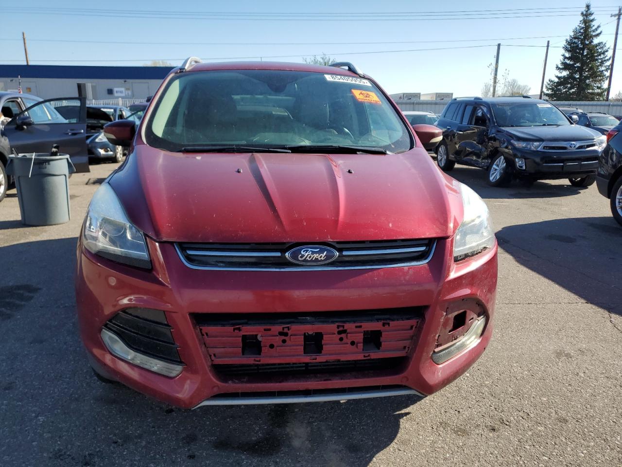 Lot #3301787376 2016 FORD ESCAPE TIT