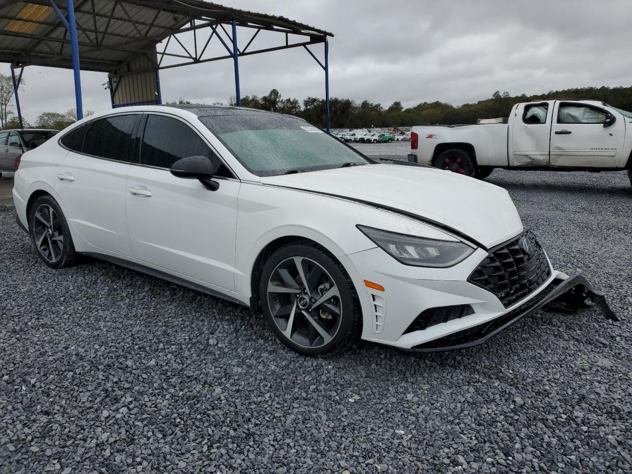 HYUNDAI SONATA SEL PLUS