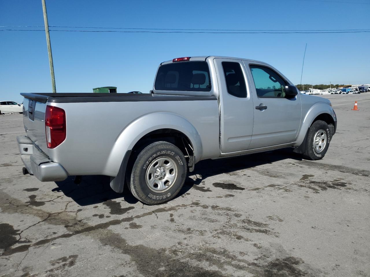 NISSAN FRONTIER S
