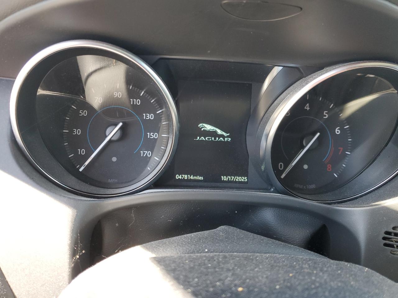 JAGUAR F-PACE PREMIUM