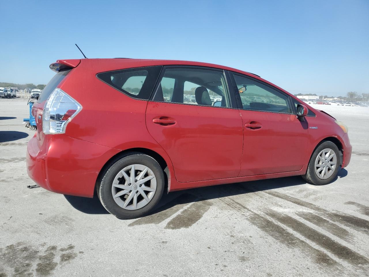 TOYOTA PRIUS V
