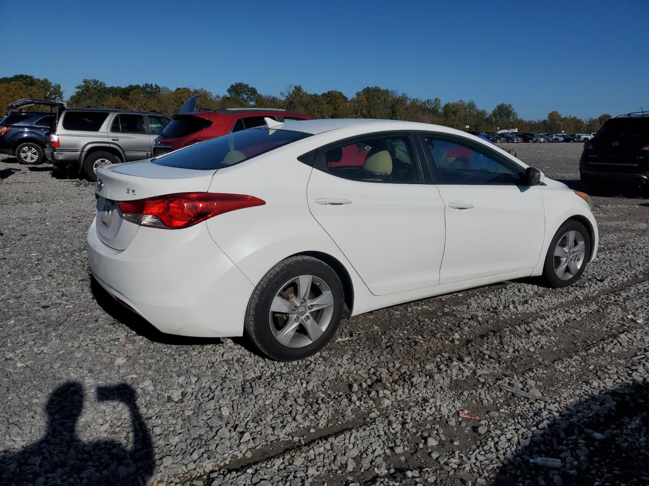 HYUNDAI ELANTRA GLS