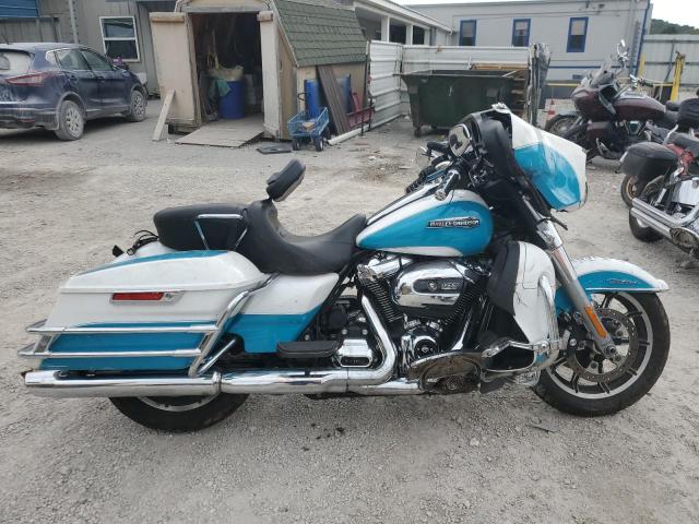 Global Auto Auctions: 2017 HARLEY-DAVIDSON FLHTCU ULT