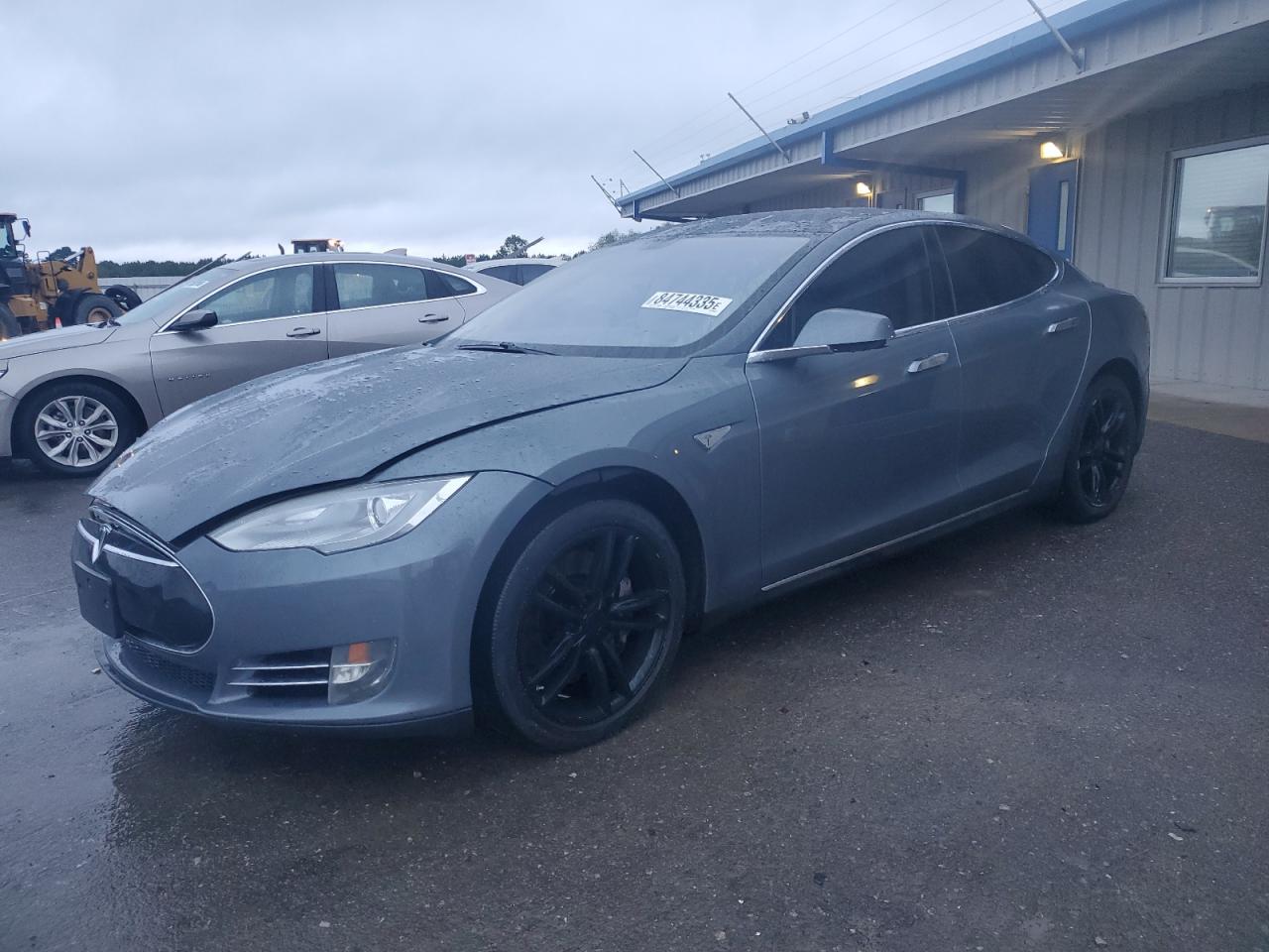 TESLA MODEL S