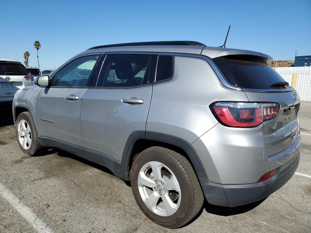 JEEP COMPASS LATITUDE