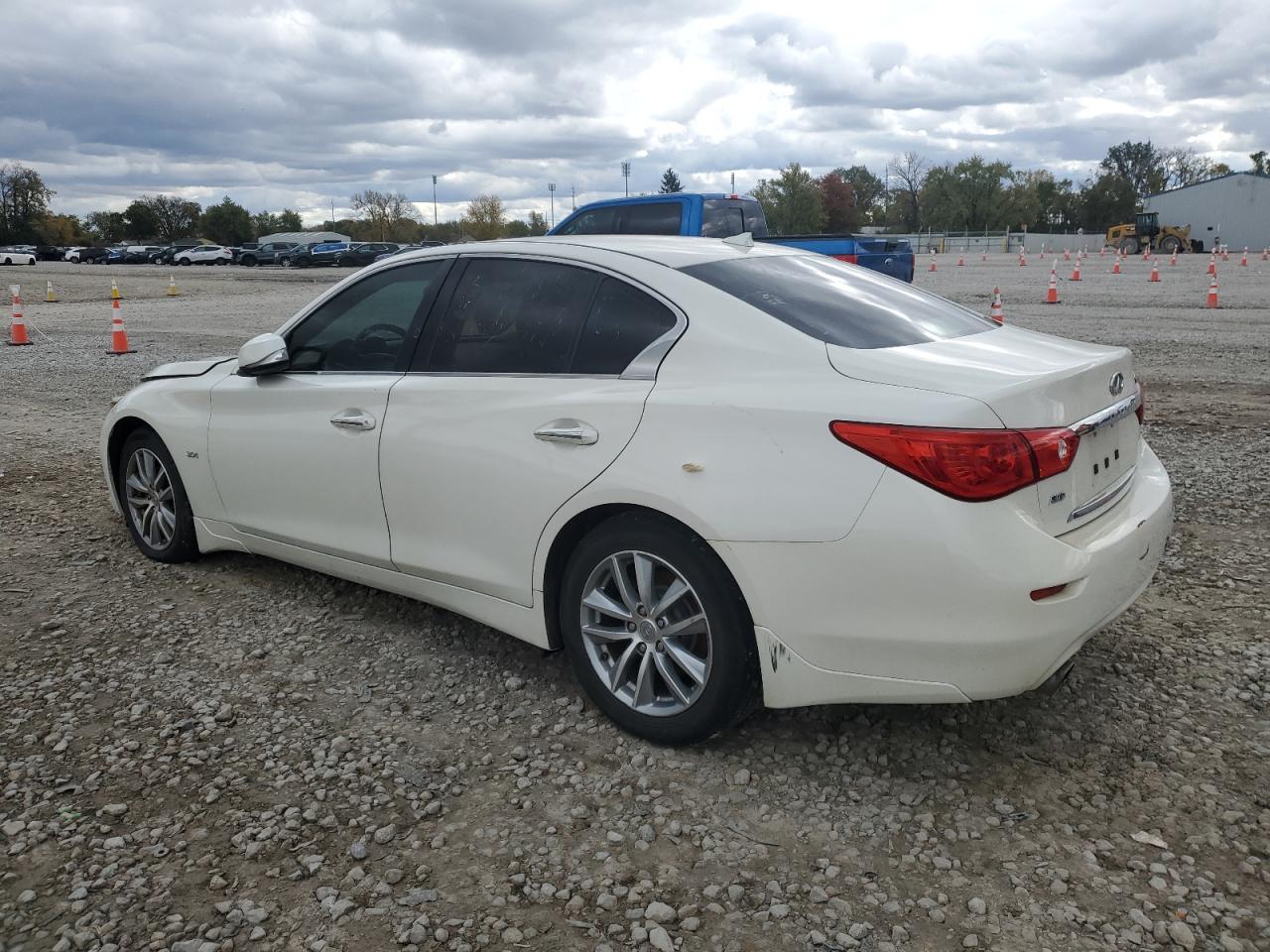 INFINITI Q50 PREMIUM