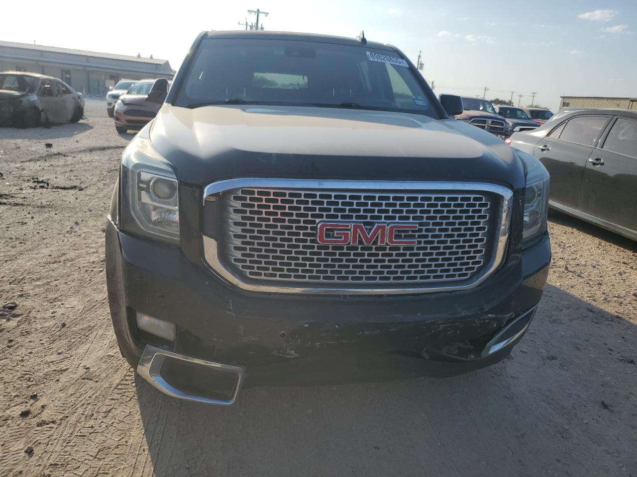 GMC YUKON DENALI