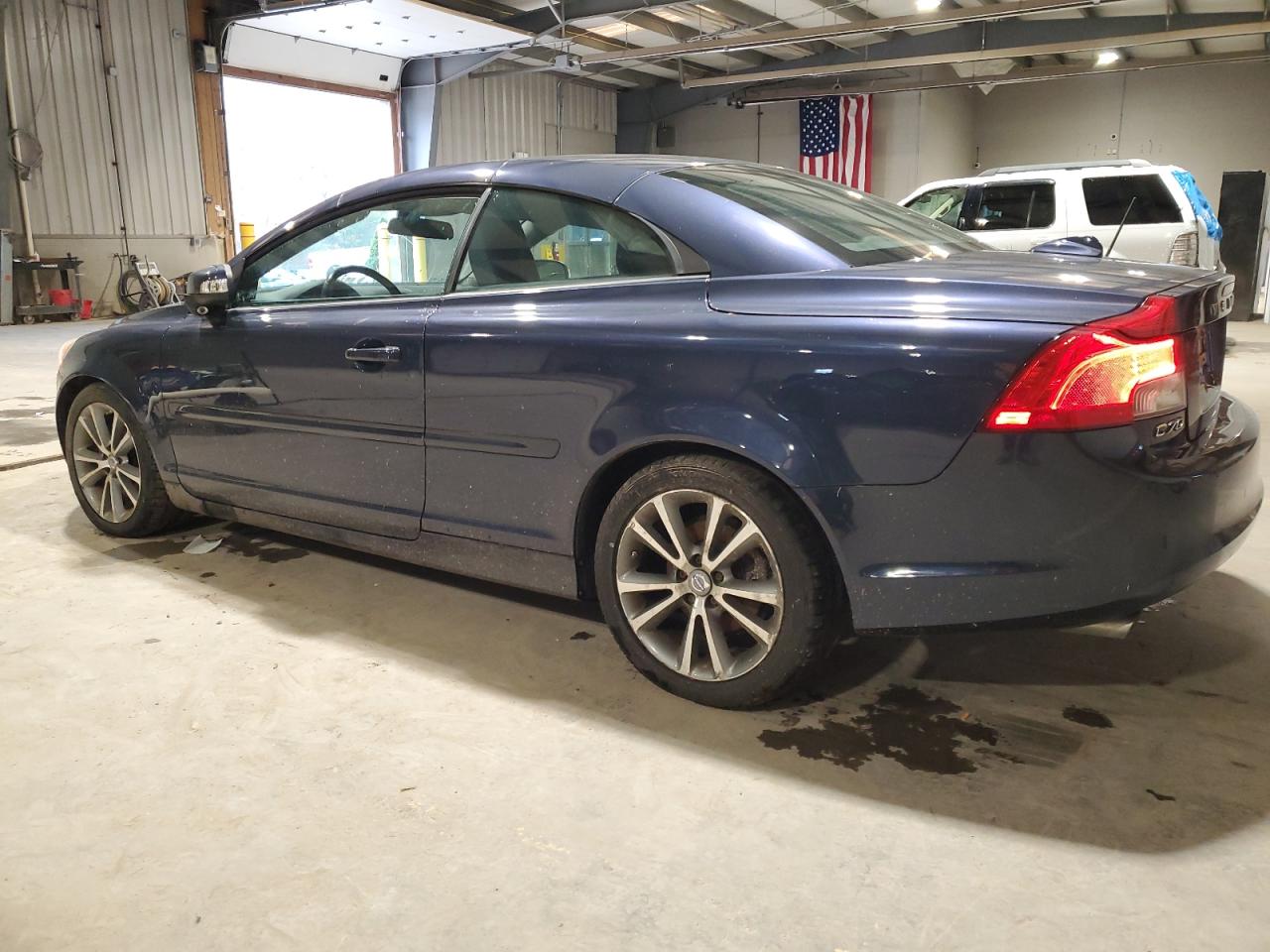 VOLVO C70 T5