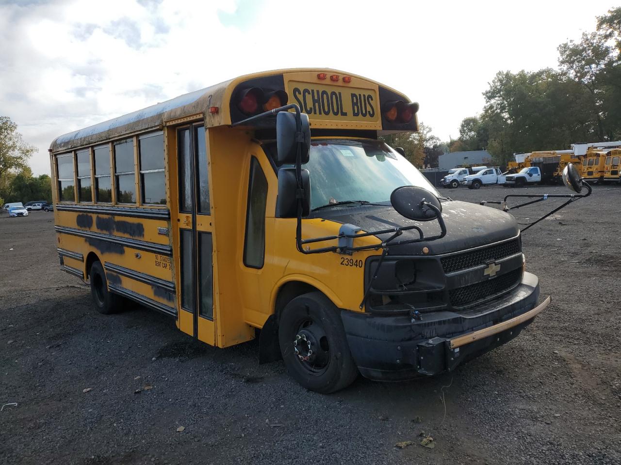 Lot #3271587403 2011 CHEVROLET MINOTOUR G3500