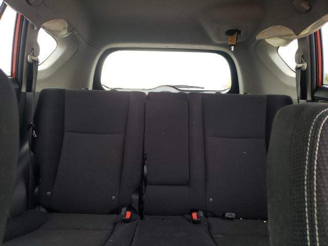 2016 TOYOTA RAV4 XLE - JTMWFREV4GJ060269