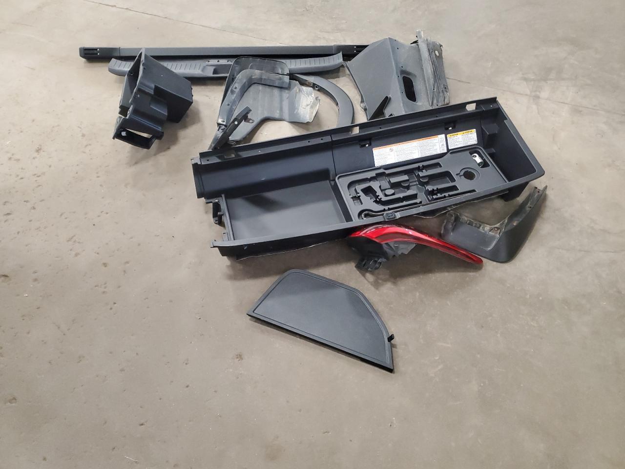 TOYOTA HIGHLANDER LIMITED