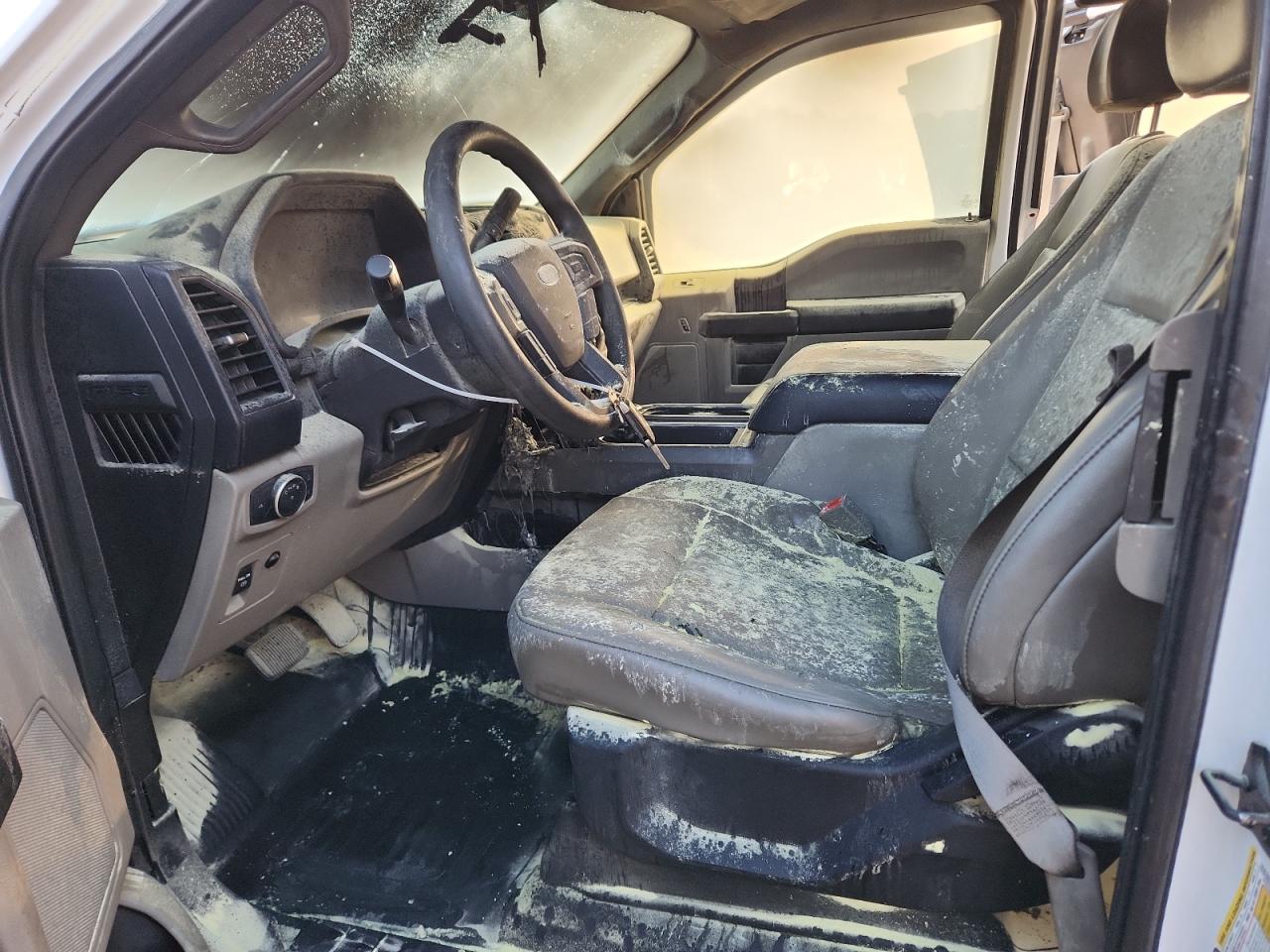 FORD F-150 SUPER CAB