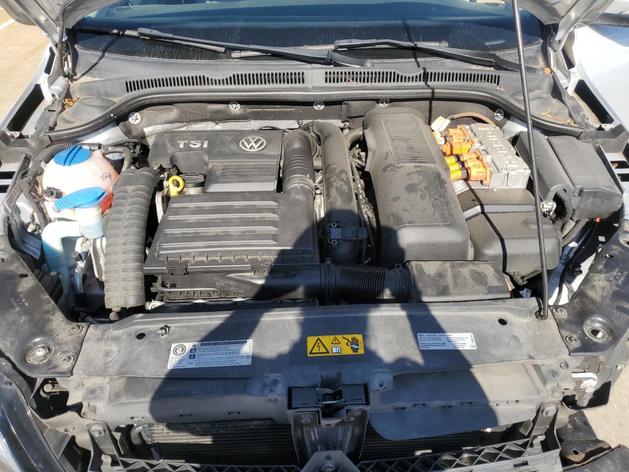 VOLKSWAGEN JETTA HYBRID