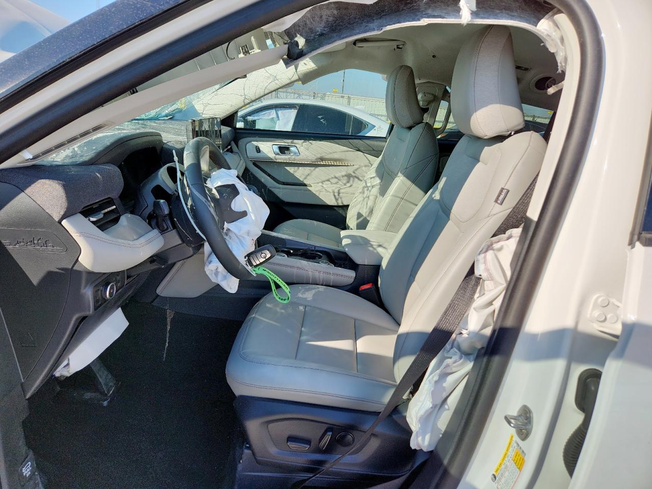 FORD EXPLORER ACTIVE