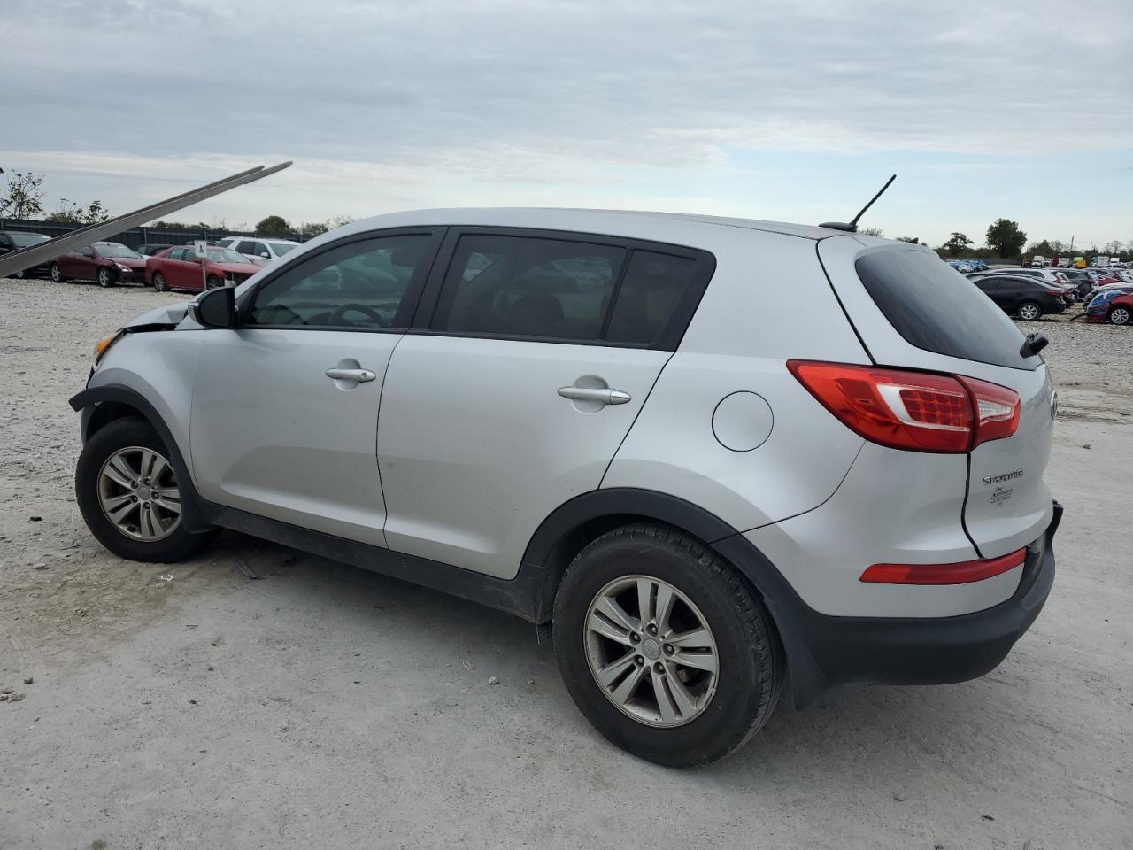 KIA SPORTAGE LX