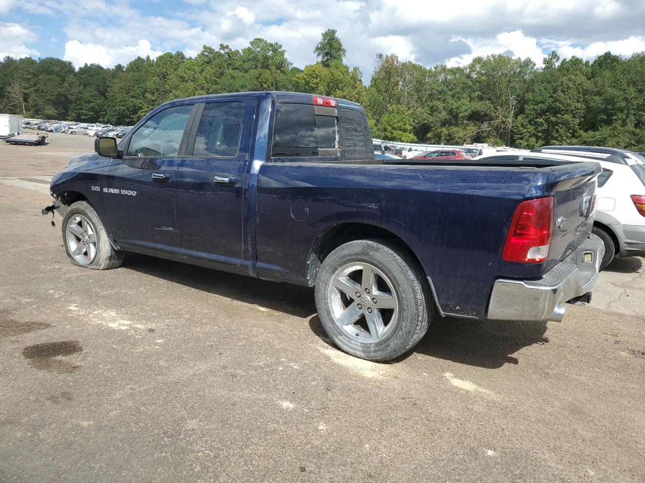 DODGE RAM 1500 SLT