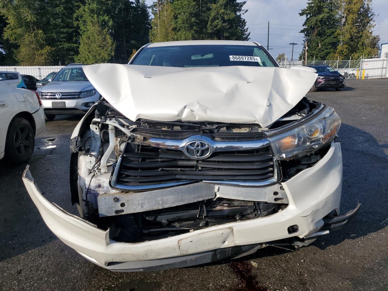 TOYOTA HIGHLANDER LE