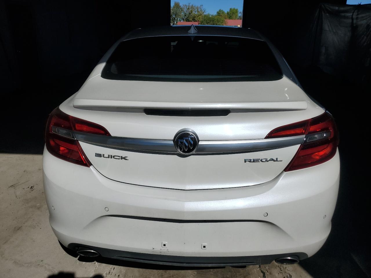 BUICK REGAL PREMIUM