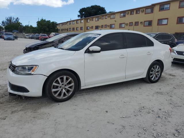 2013 VOLKSWAGEN JETTA SE - 3VWDP7AJ5DM375038