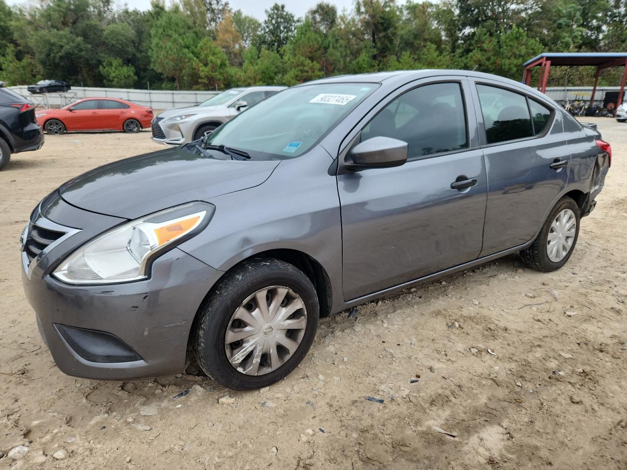 NISSAN VERSA S