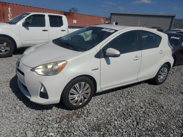 TOYOTA PRIUS C