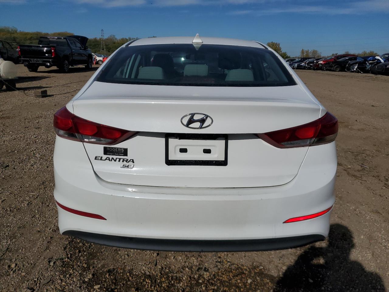 HYUNDAI ELANTRA SE