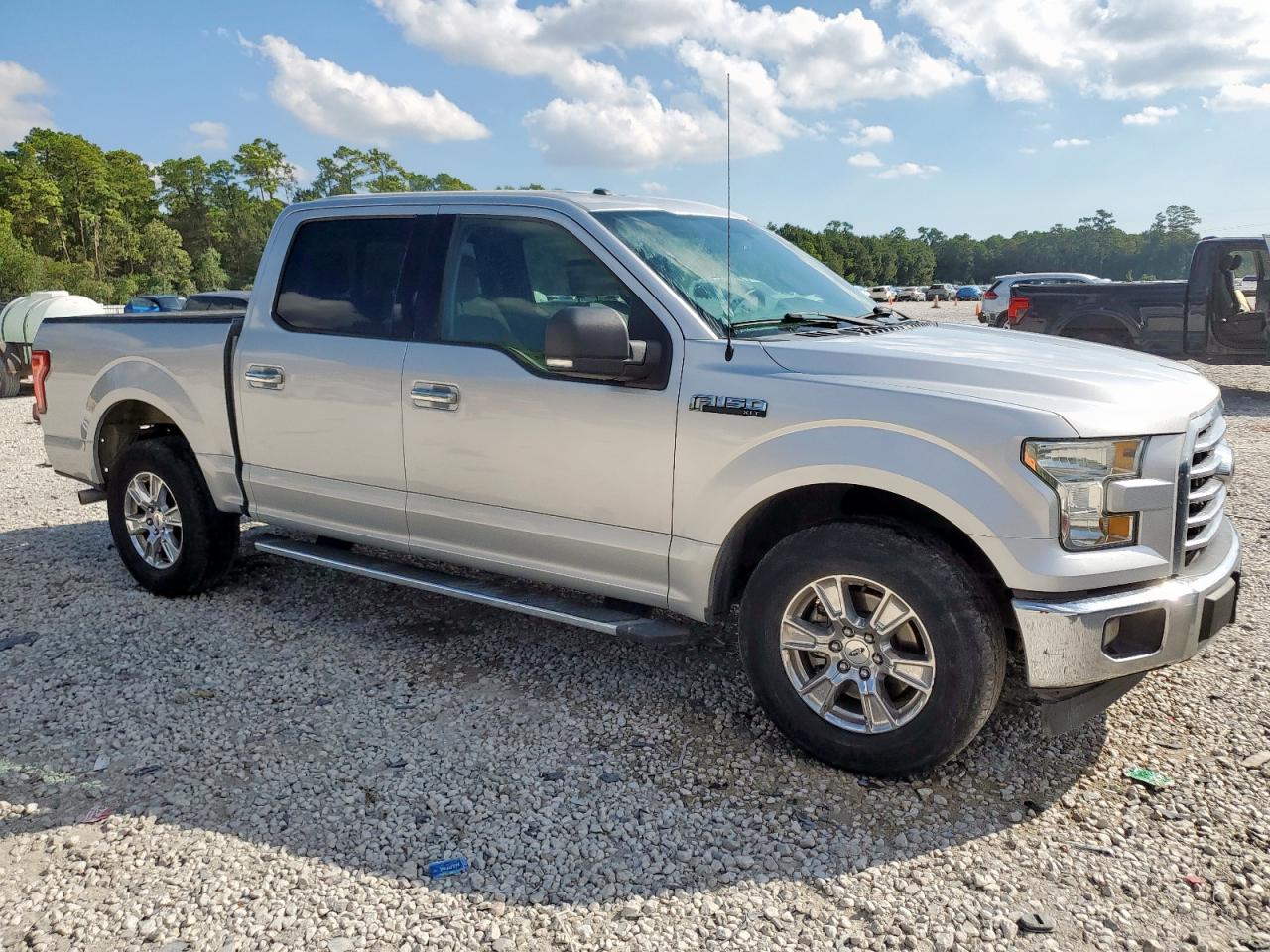 FORD F-150 SUPERCREW