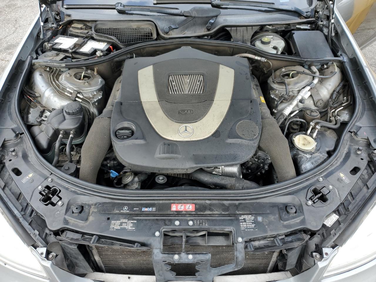 MERCEDES-BENZ S-CLASS 550