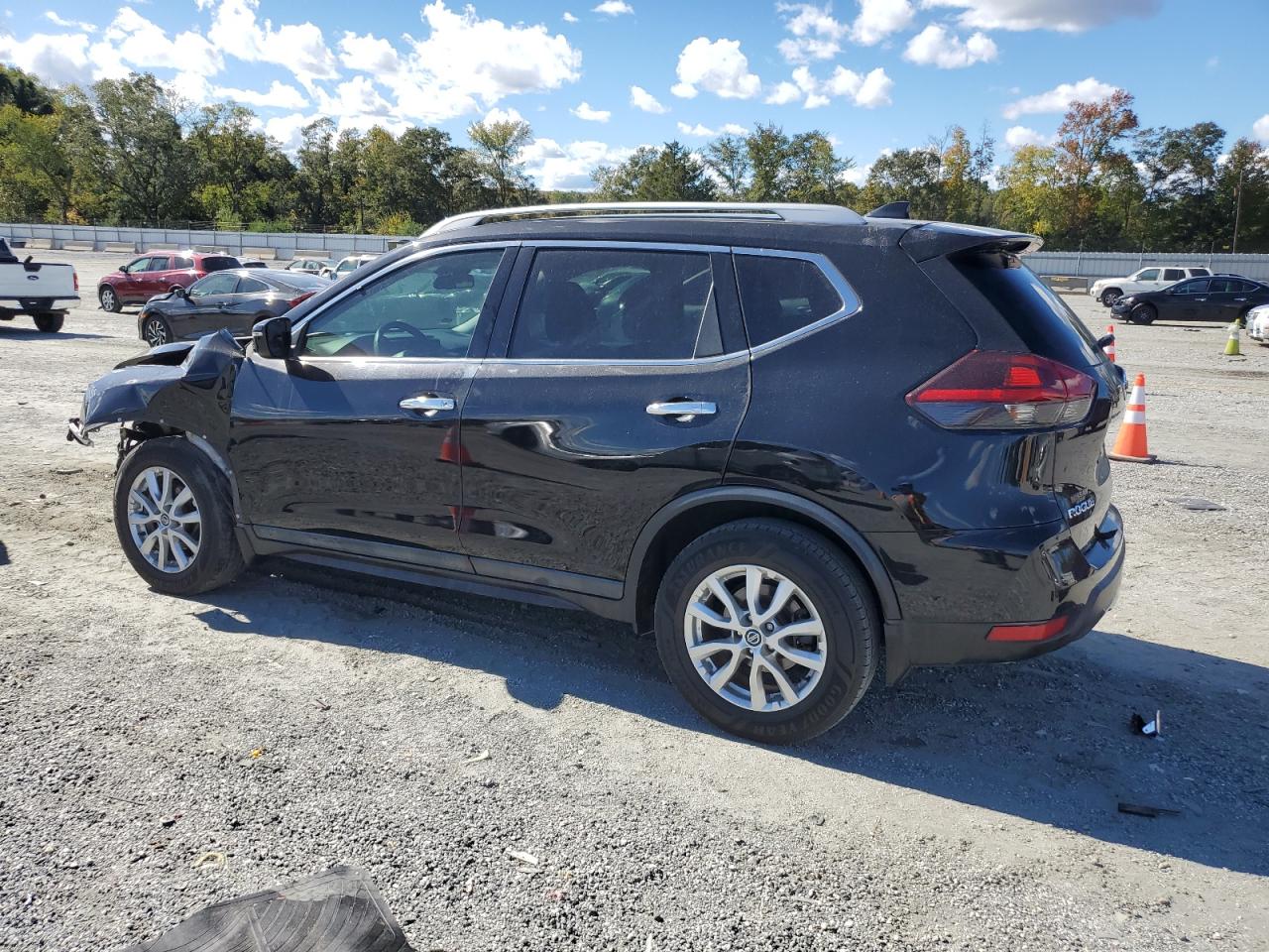 NISSAN ROGUE S