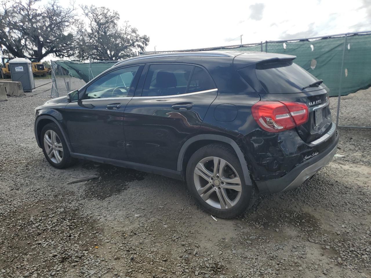 MERCEDES-BENZ GLA-CLASS 250