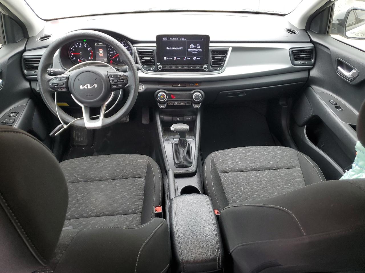 KIA RIO LX