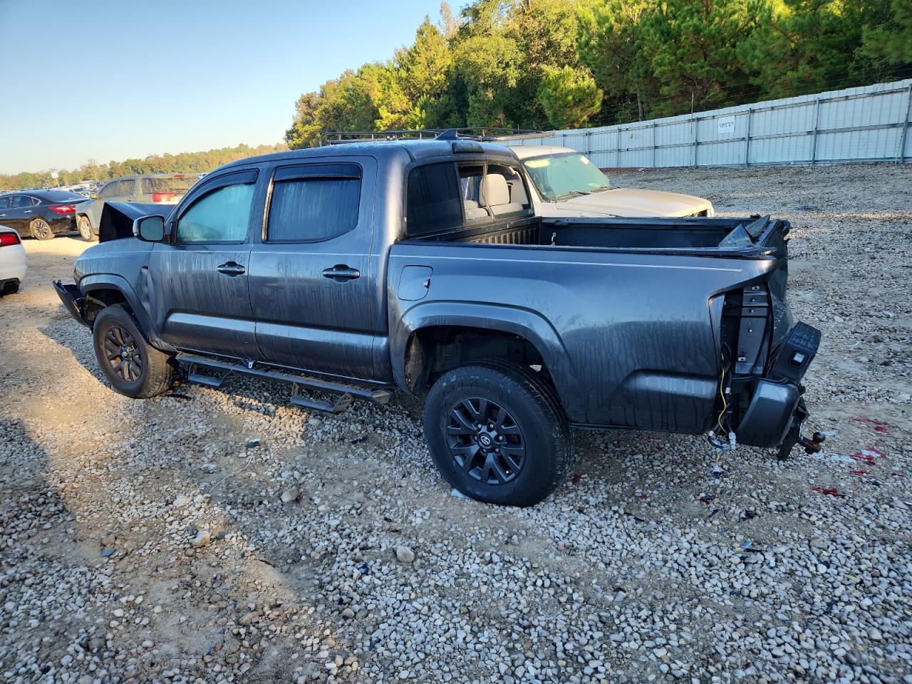 TOYOTA TACOMA DOUBLE CAB