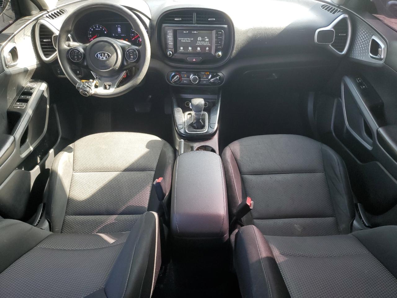 KIA SOUL LX