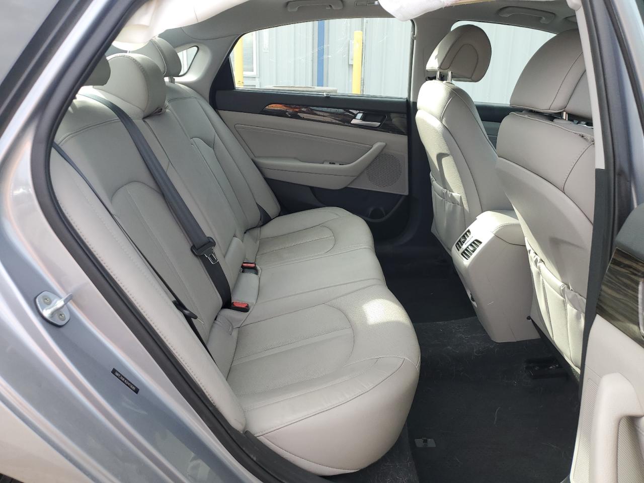 HYUNDAI SONATA SPORT