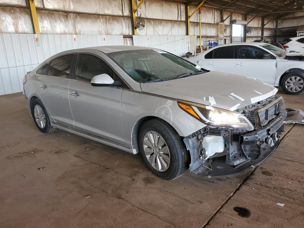 HYUNDAI SONATA HYBRID