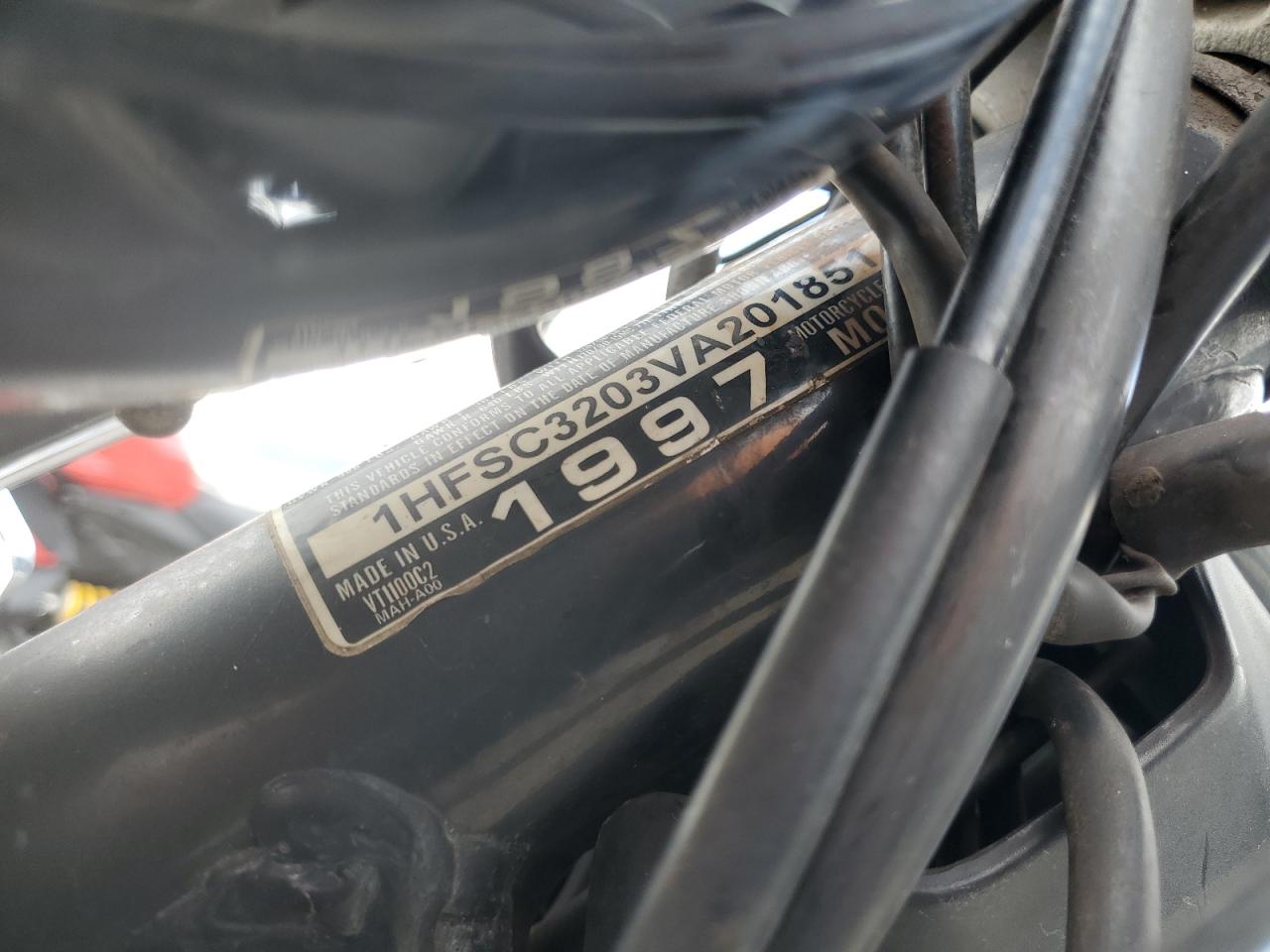 Lot #3282369259 1997 HONDA VT1100 C2