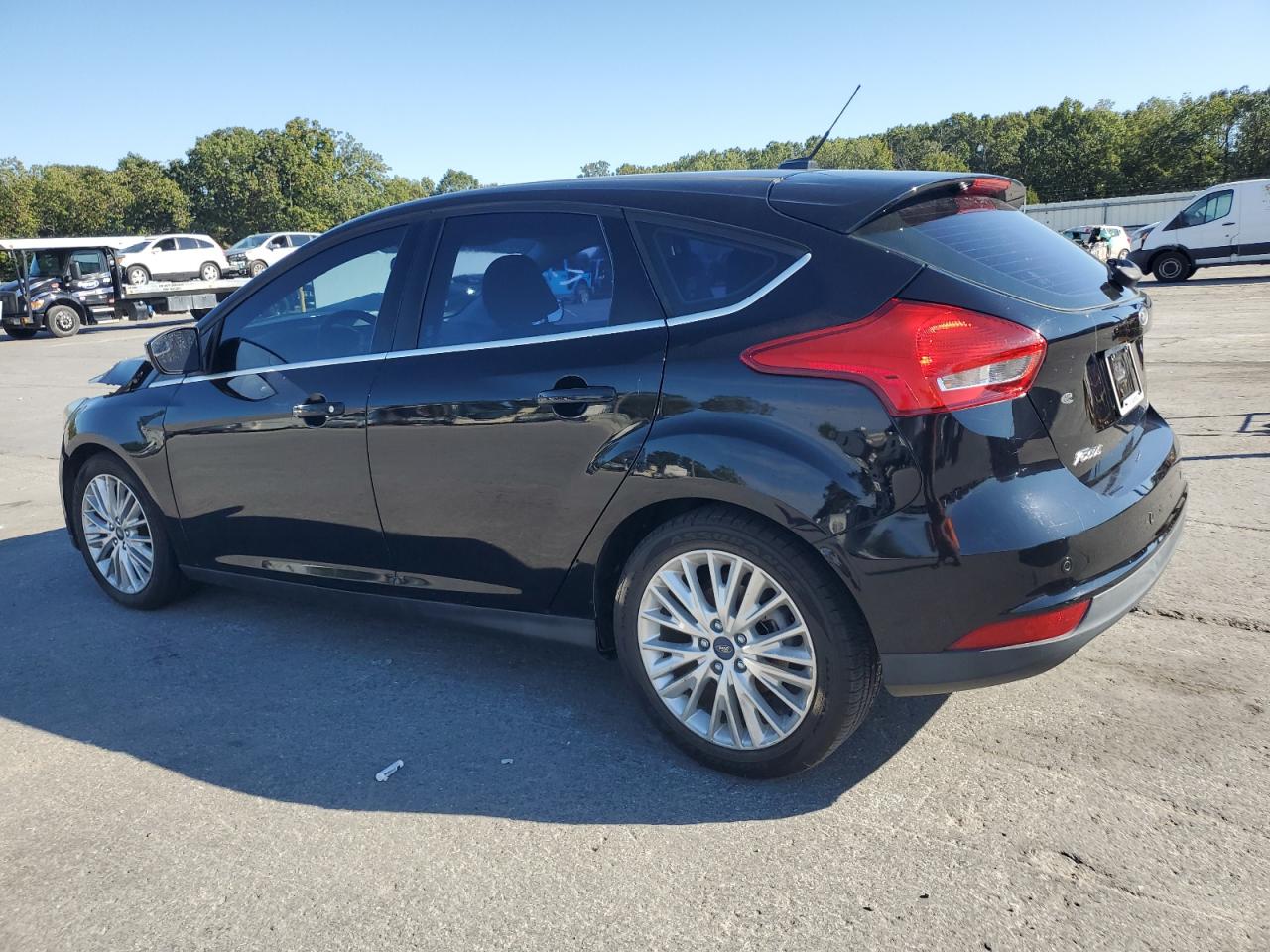 FORD FOCUS TITANIUM