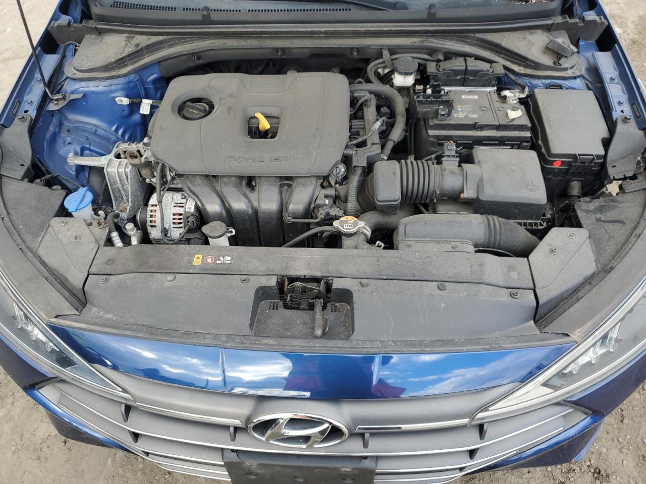 HYUNDAI ELANTRA SEL