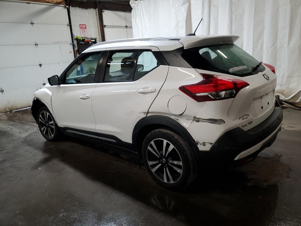 NISSAN KICKS SR